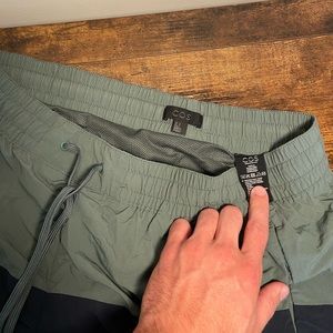 COS Swim Style Running and Lifestyle Shorts Men’s Medium